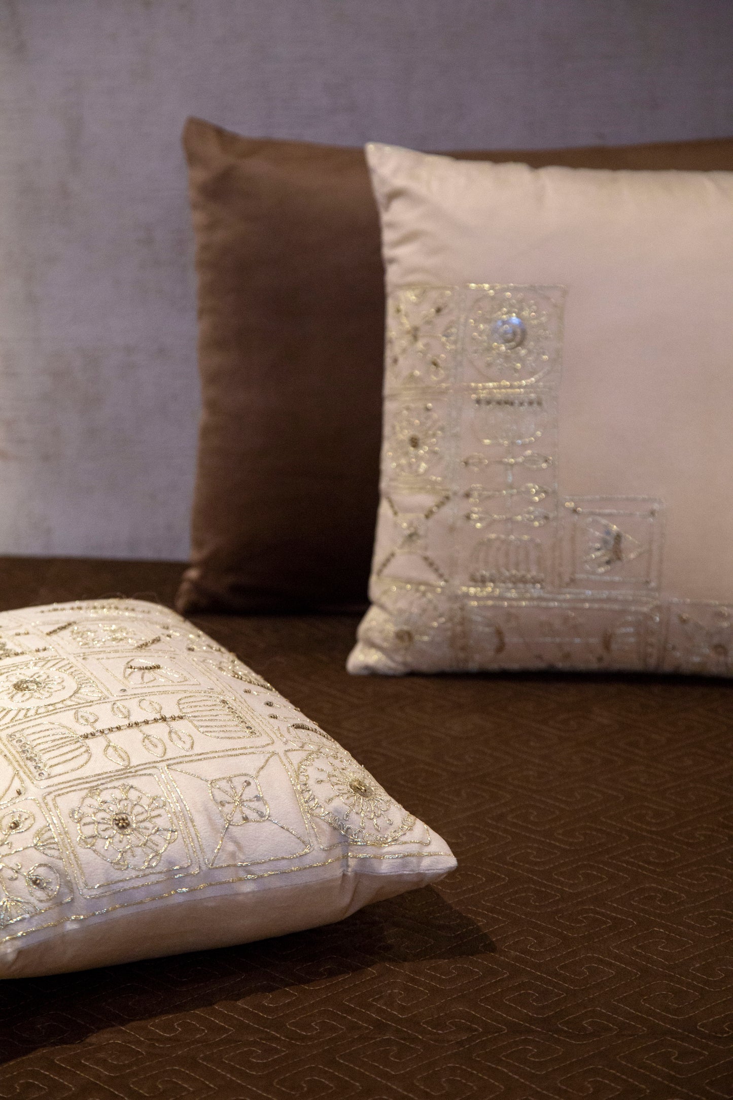 NIRVANAA ( Bedcover With Two Pillow Cover And 3 Cushion Cover And A Runner)