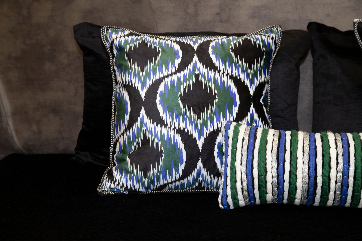 IKAT (Set of Bedcover with Two Pillow Cover)